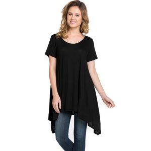 Sharkbite Hem Scoop Neck Short Sleeve Drapey Tunic